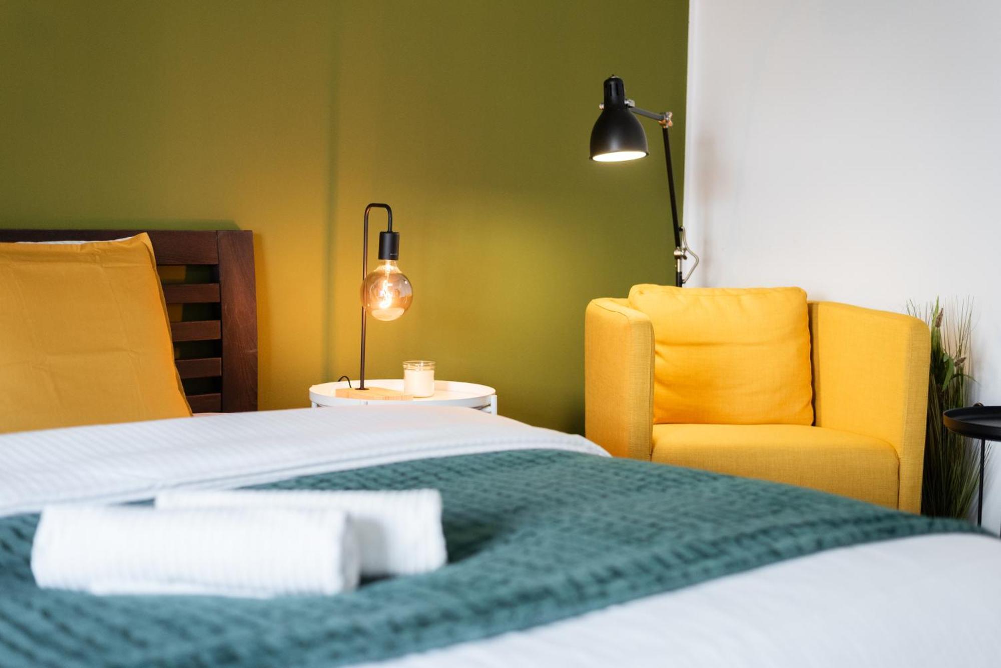 Spacious Apartments Near Karlin Square 布拉格 外观 照片