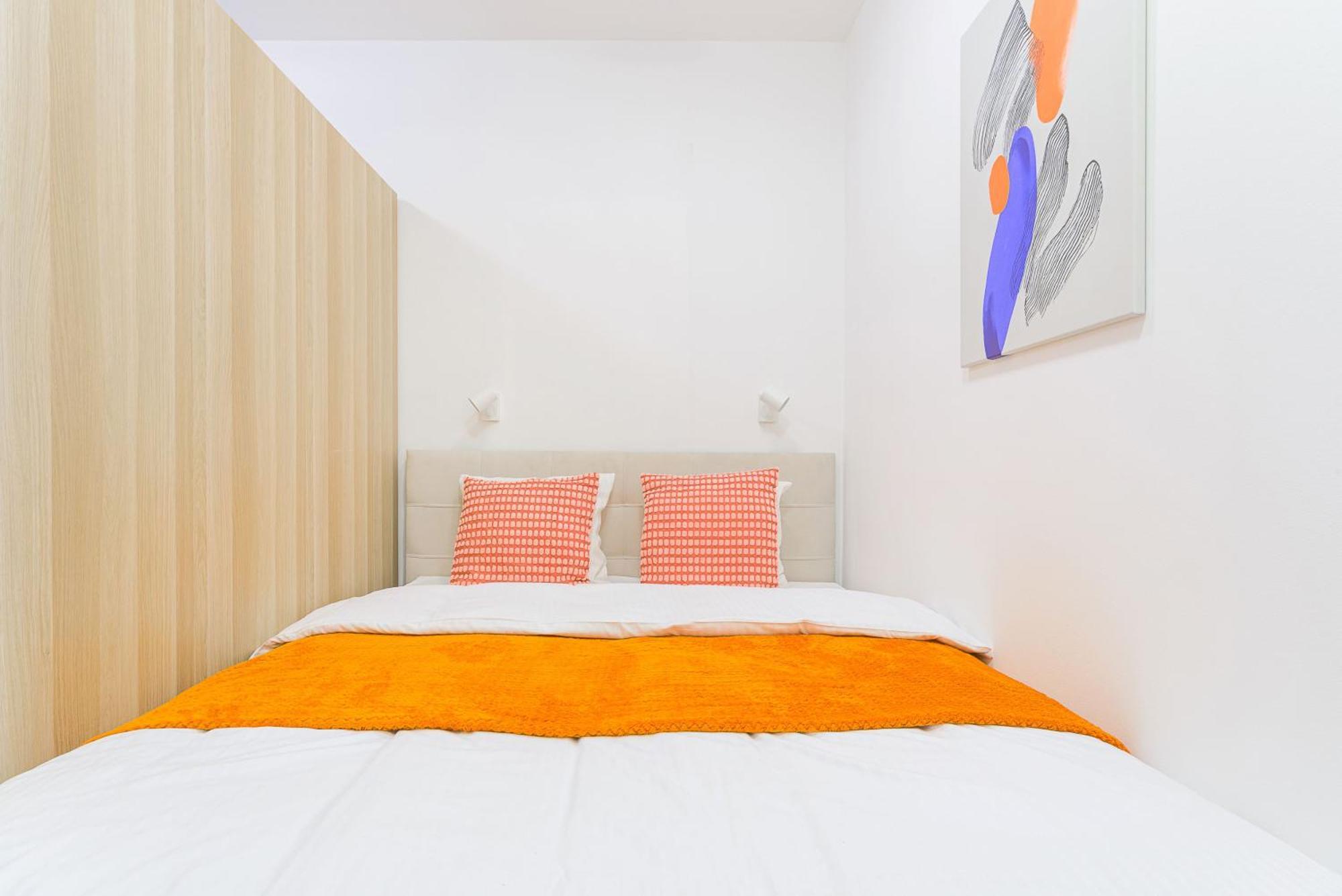 Spacious Apartments Near Karlin Square 布拉格 外观 照片