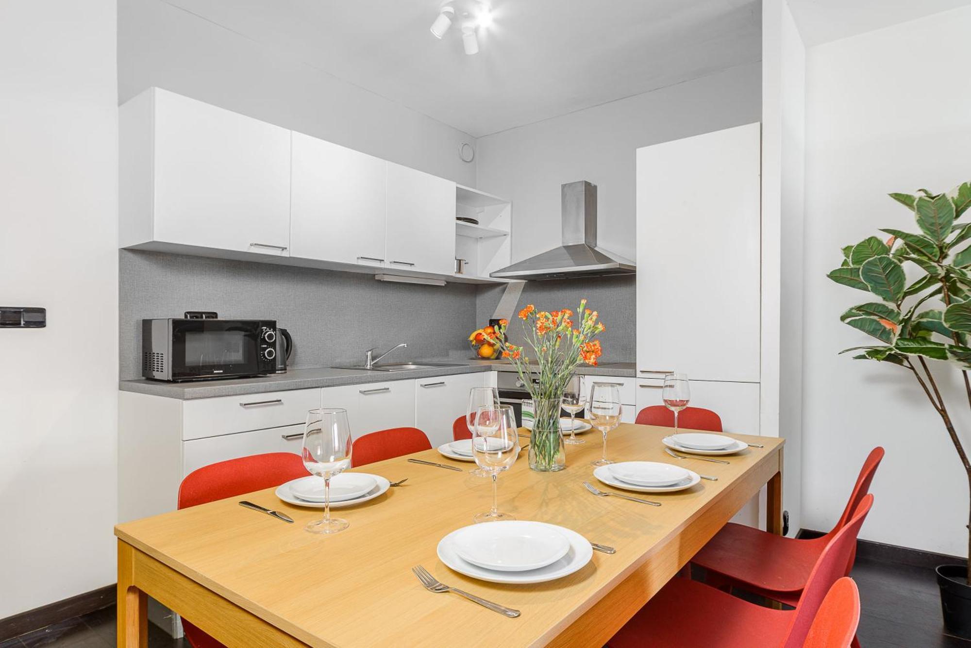 Spacious Apartments Near Karlin Square 布拉格 外观 照片