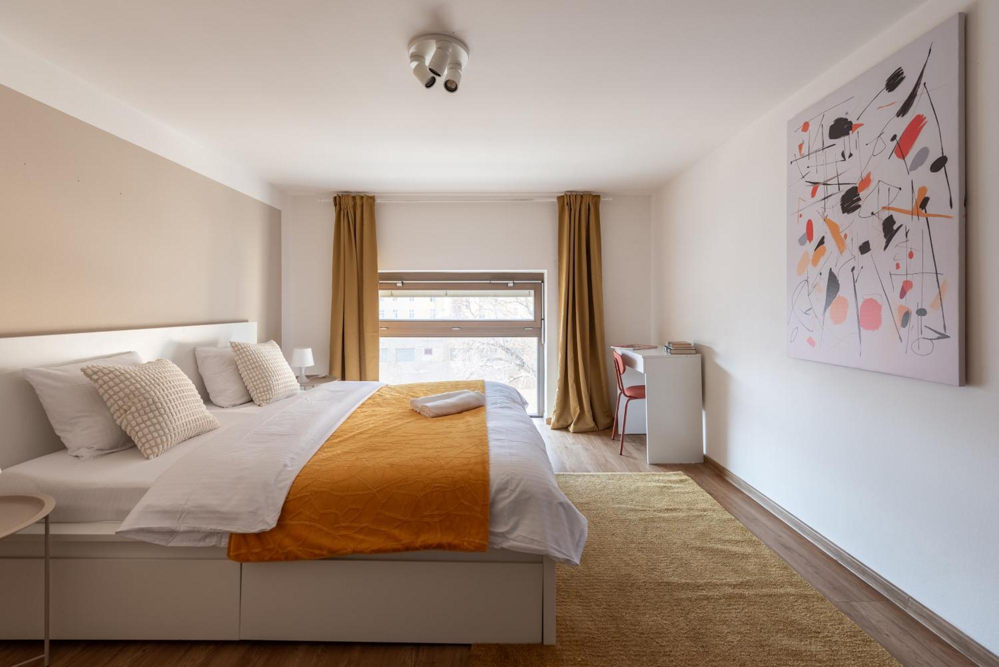 Spacious Apartments Near Karlin Square 布拉格 外观 照片