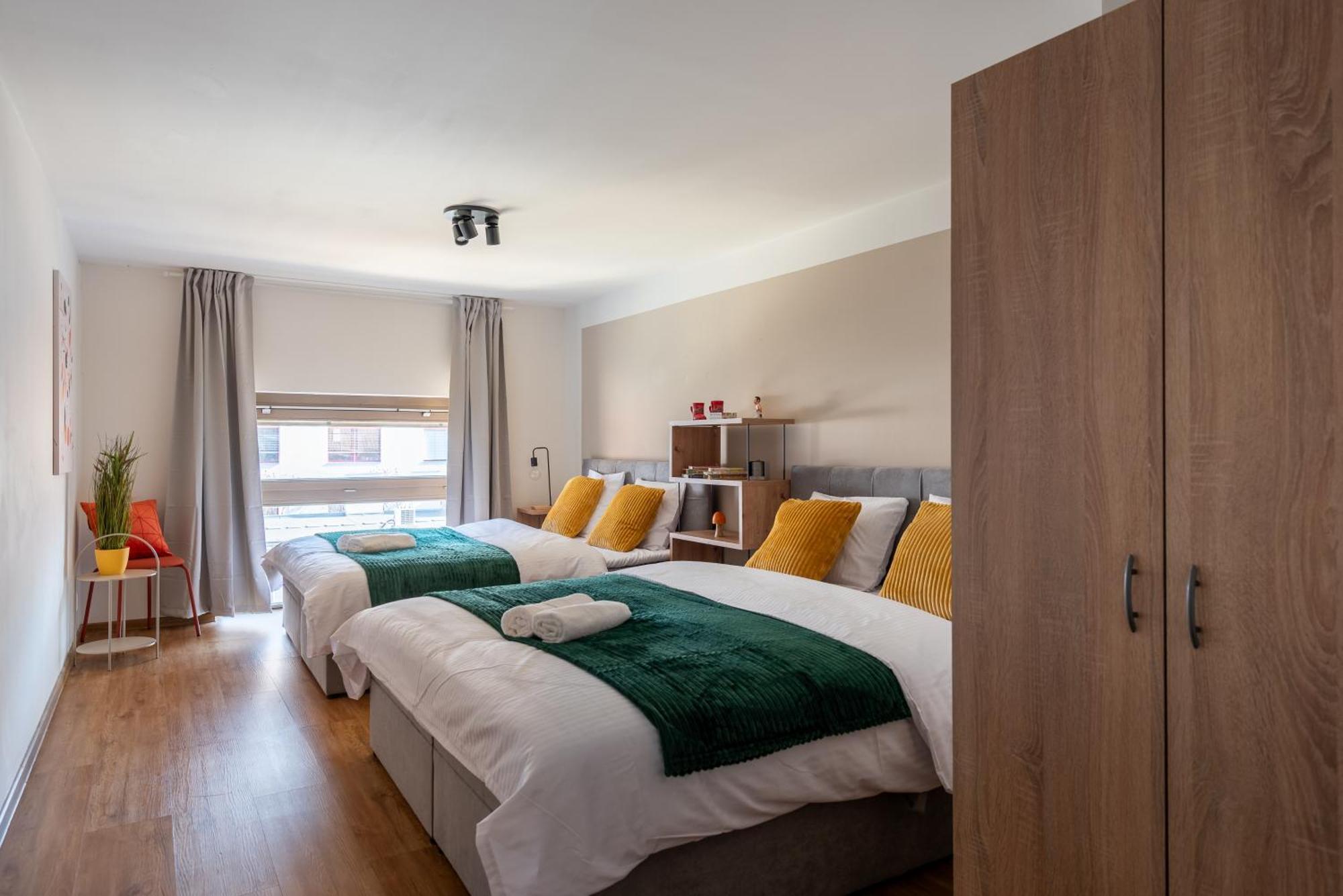 Spacious Apartments Near Karlin Square 布拉格 外观 照片