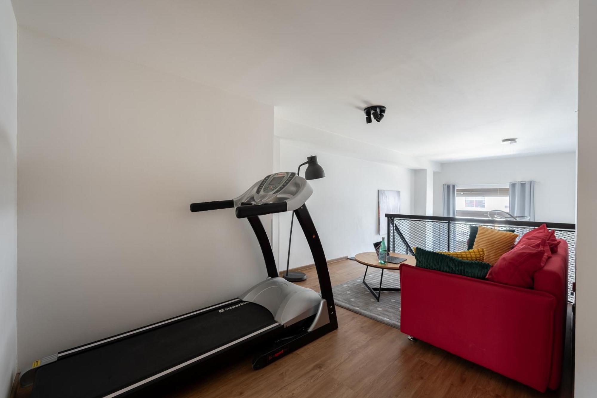 Spacious Apartments Near Karlin Square 布拉格 外观 照片