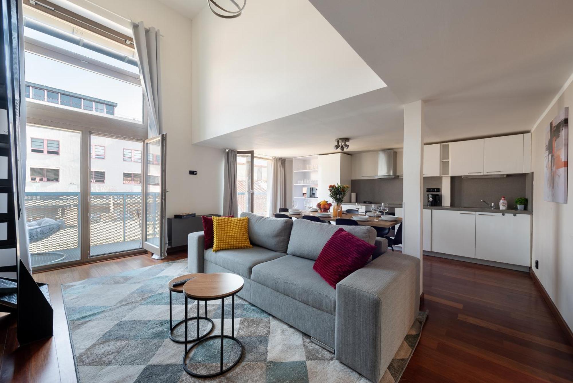 Spacious Apartments Near Karlin Square 布拉格 外观 照片