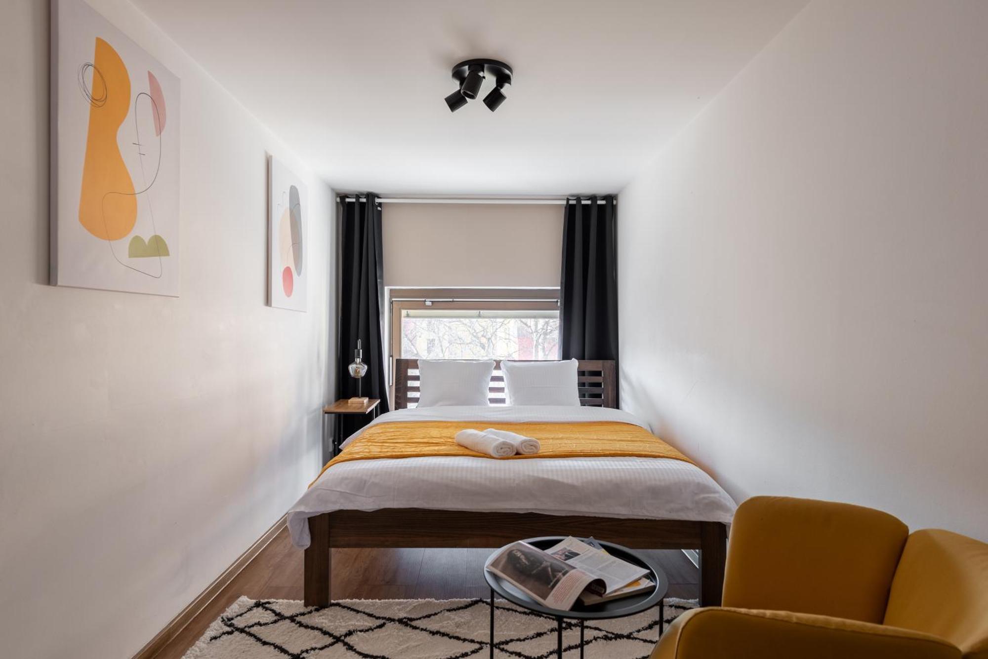 Spacious Apartments Near Karlin Square 布拉格 外观 照片